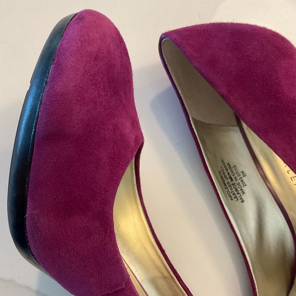 ANNE KLEIN FUSHIA SUEDE PUMP - Picture 11 of 14